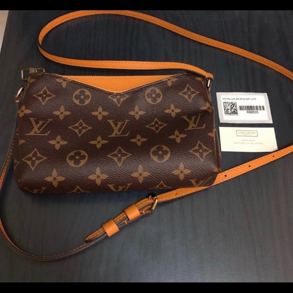Authentic Louis Vuitton Crossbody